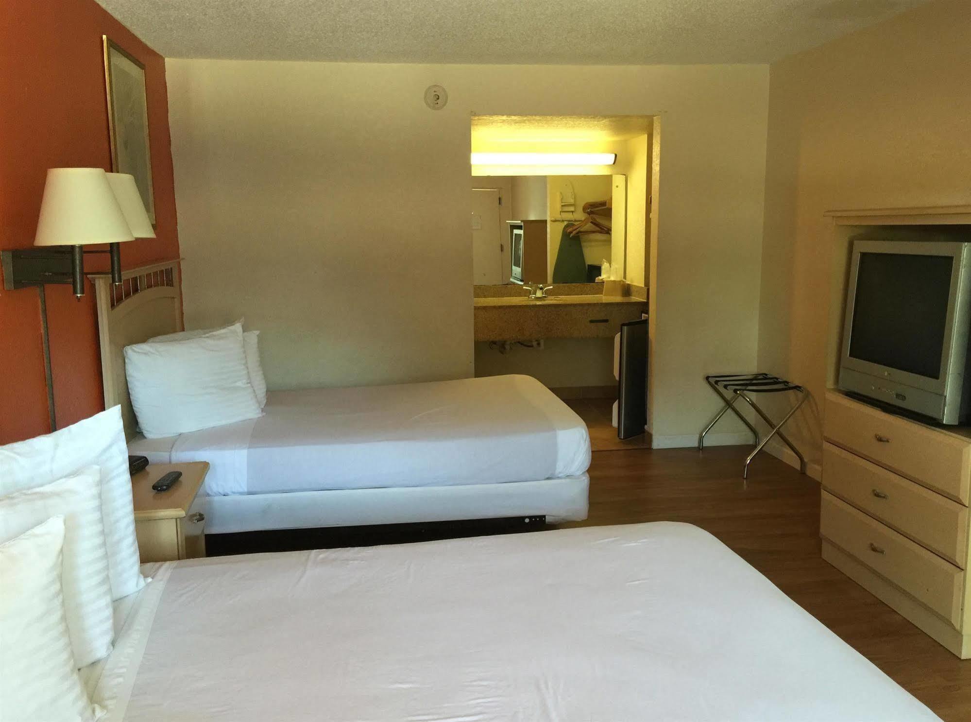 Country Hearth Inn- Kissimmee Exteriör bild